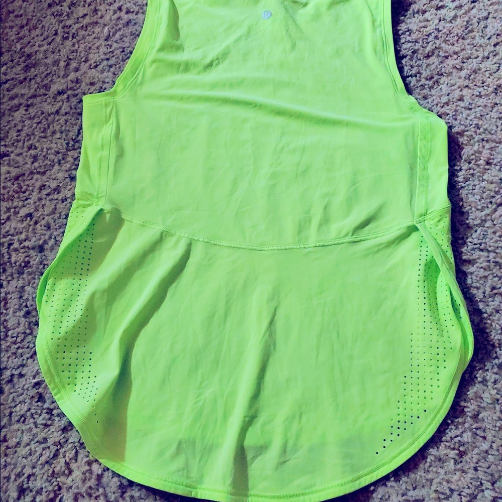 Lululemon Split Hem Run Tank - image 4